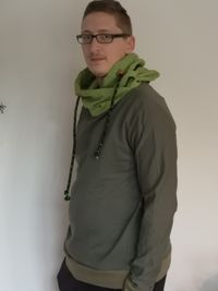 Herrenhoodie Vorne